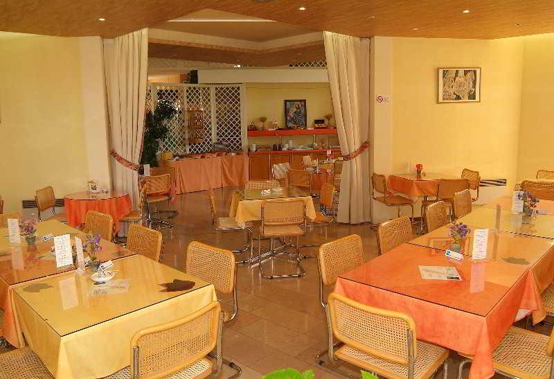 Inter-Hotel La Closerie Beaune Beaune  Buitenkant foto