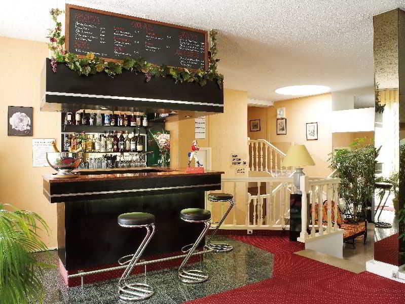 Inter-Hotel La Closerie Beaune Beaune  Buitenkant foto