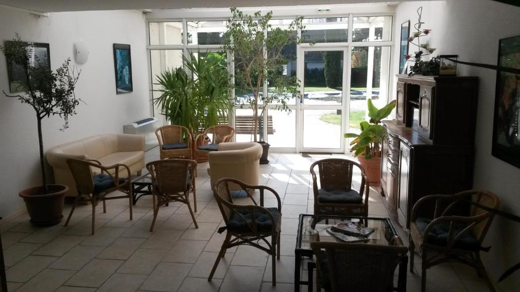 Inter-Hotel La Closerie Beaune Beaune  Buitenkant foto
